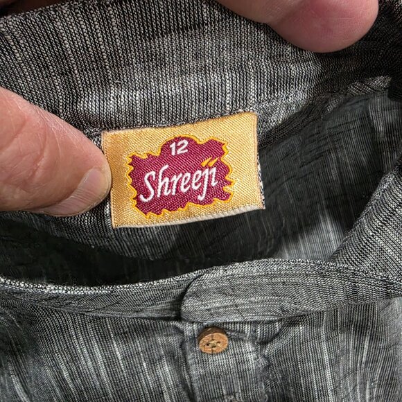 NWOT Gray Men’s Kurta (top only) - Picture 2 of 6